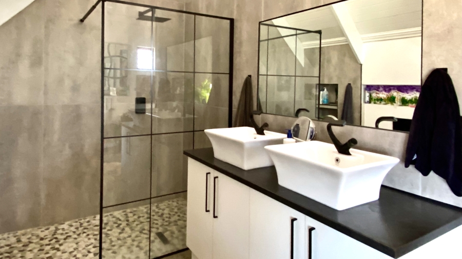 3 Bedroom Property for Sale in Dwarskersbos Western Cape
